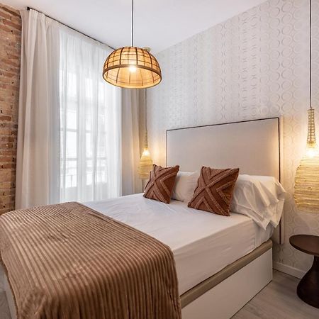 Apartamentos Albaicin Centro Suites 3000 กรานาดา ภายนอก รูปภาพ